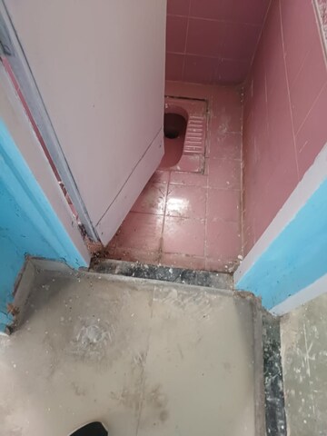 Bathroom in 1 BHK Builder Floor at Rasta Peth – for Rent
