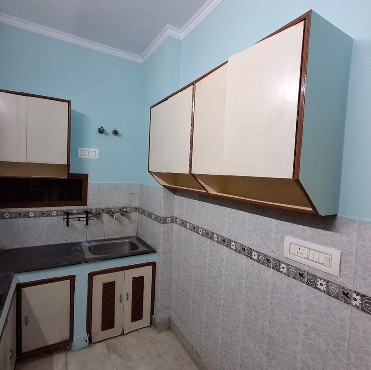 Kitchen, sector 23 2.5 Bedroom 1200 Sq.Ft. Villa In Sector 23 Gurgaon 8994720