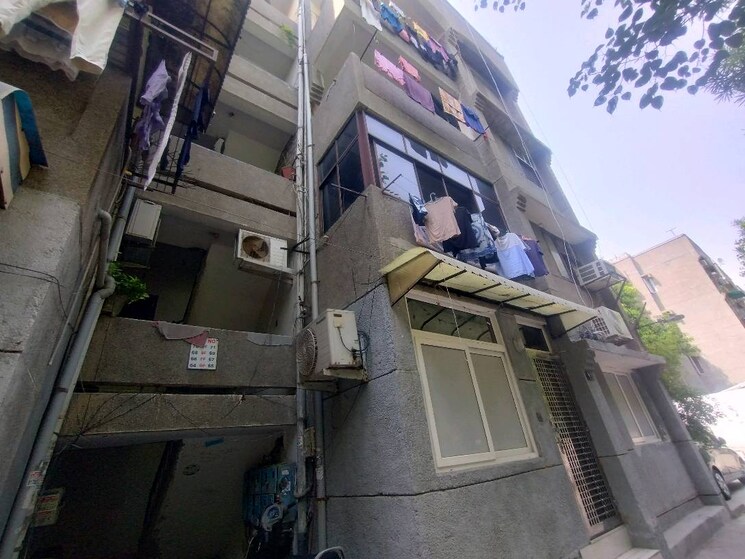 undefined, samaj-kalyan-society 2 Bedroom 1100 Sq.Ft. Apartment In Vikas Puri Delhi 8951196