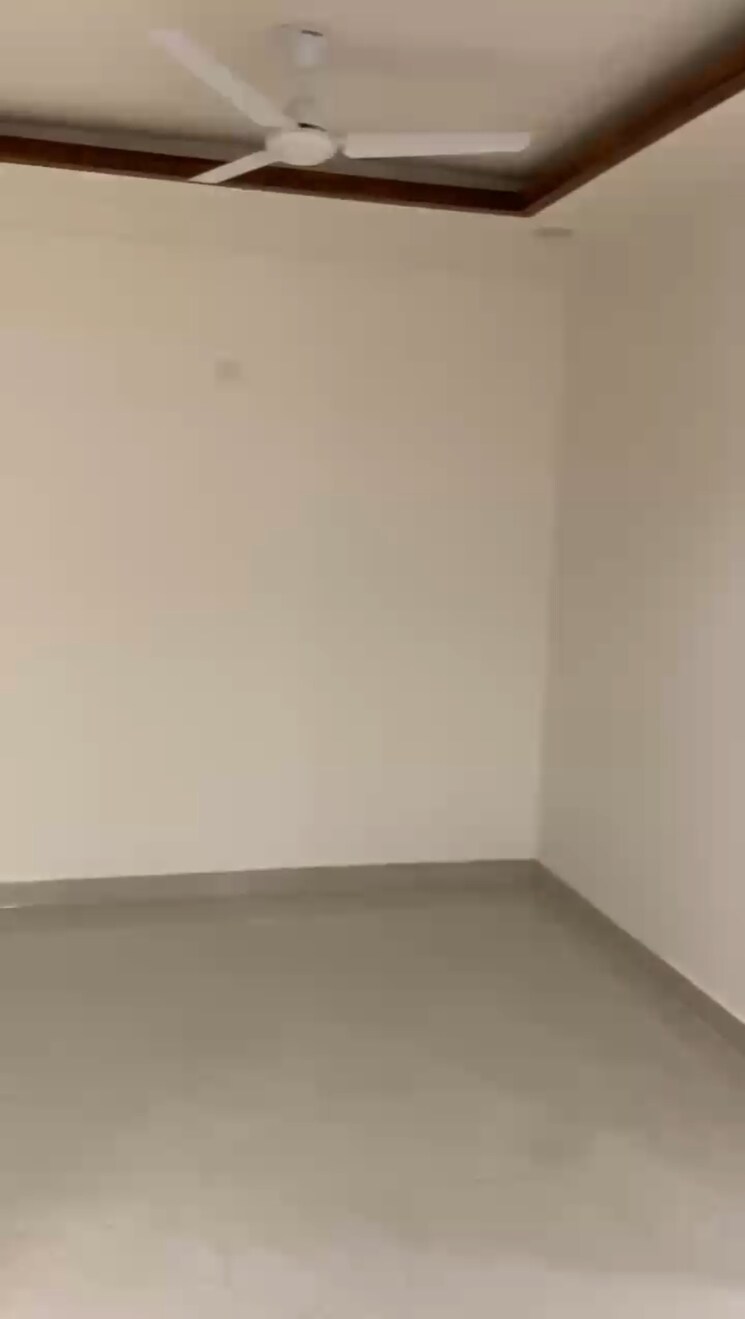 Room, rps-palm-drive 2 Bedroom 125 Sq.Yd. Builder Floor In Sector 88 Faridabad 8994745