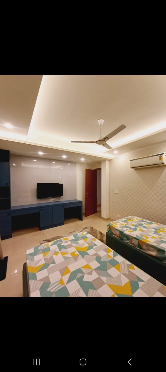 3 BHK + Pooja Room,Study Room Apartment For Rent in Purvanchal Royal City