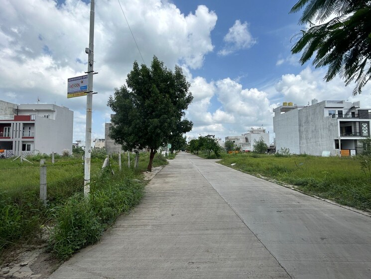 Garden, ab bypass road  822 Sq.Ft. Plot In Ab Bypass Road Indore 8994737