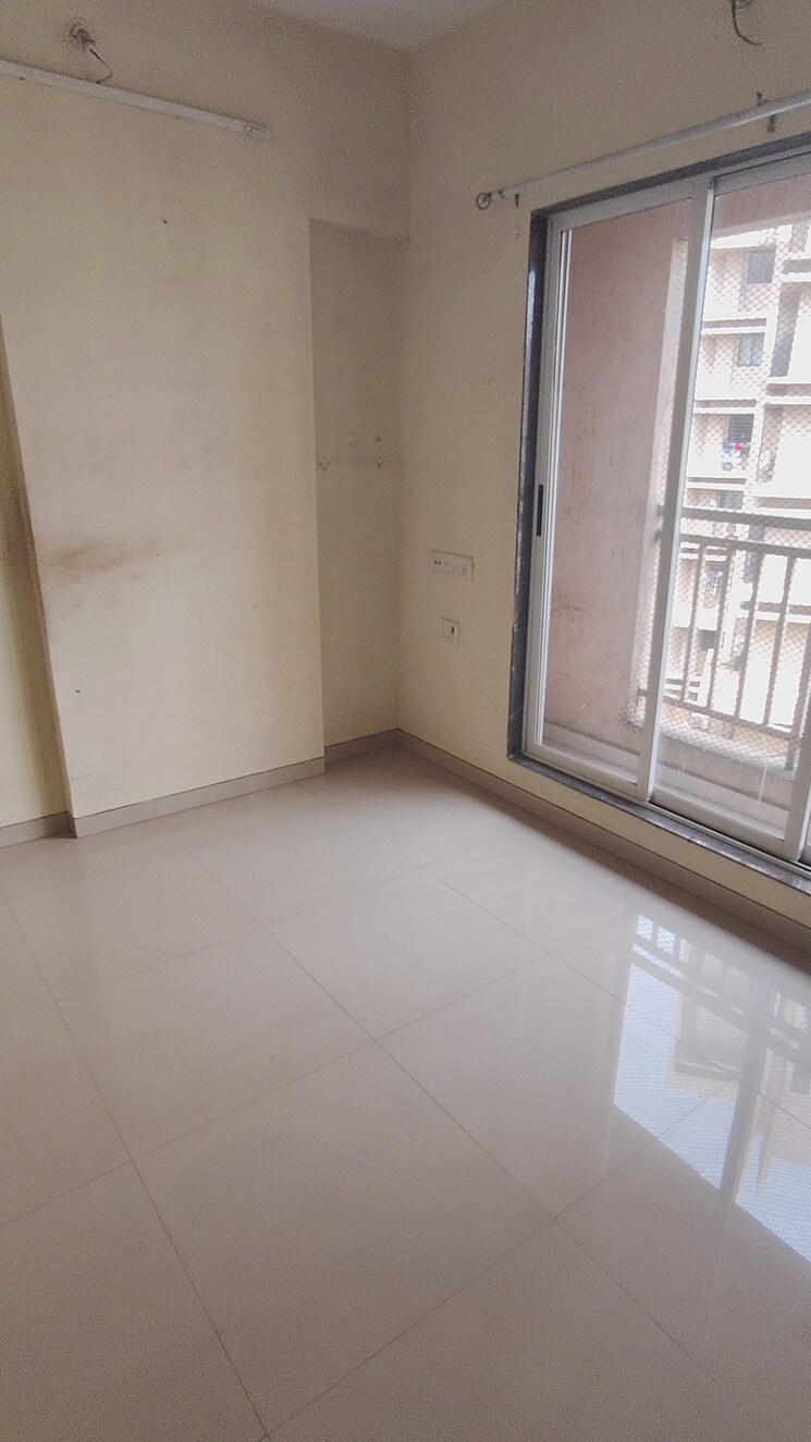 Room, laabh-shubh-sanket-complex 1 Bedroom 450 Sq.Ft. Apartment In Ghodbunder Road Thane 8994753