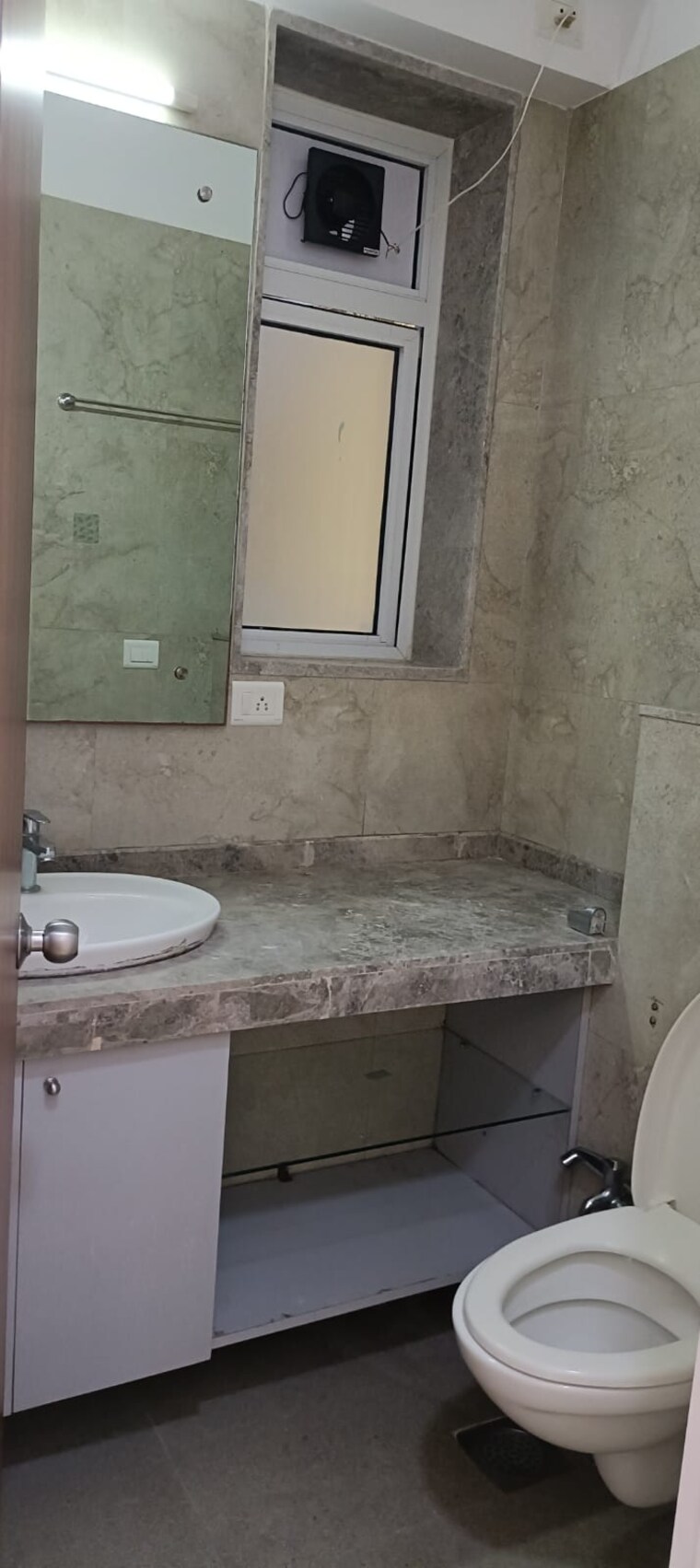 Bathroom, l-t-crescent-bay-t2 2 Bedroom 900 Sq.Ft. Apartment In Parel Mumbai 8994802