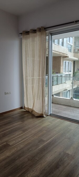 Room in 2 BHK Apartment at L&T Crescent Bay T2, Parel – for Sale