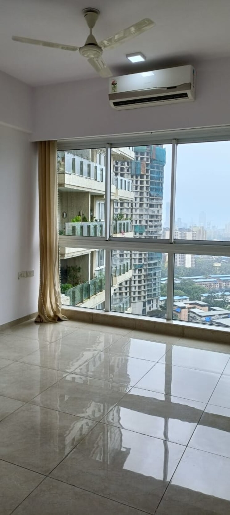 Balcony, l-t-crescent-bay-t2 2 Bedroom 900 Sq.Ft. Apartment In Parel Mumbai 8994802