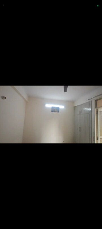 Room in 2 BHK Apartment at Ascent Savy Ville De, Raj Nagar Extension – for Rent