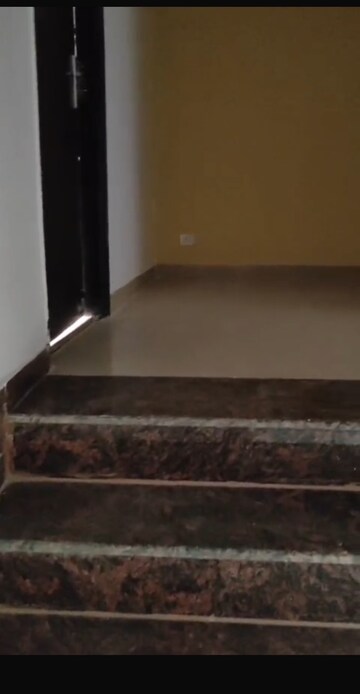 Furnished Amenities in 3 BHK Villa at Amrapali Dream Valley, Tech Zone 4 Greater Noida – for Sale