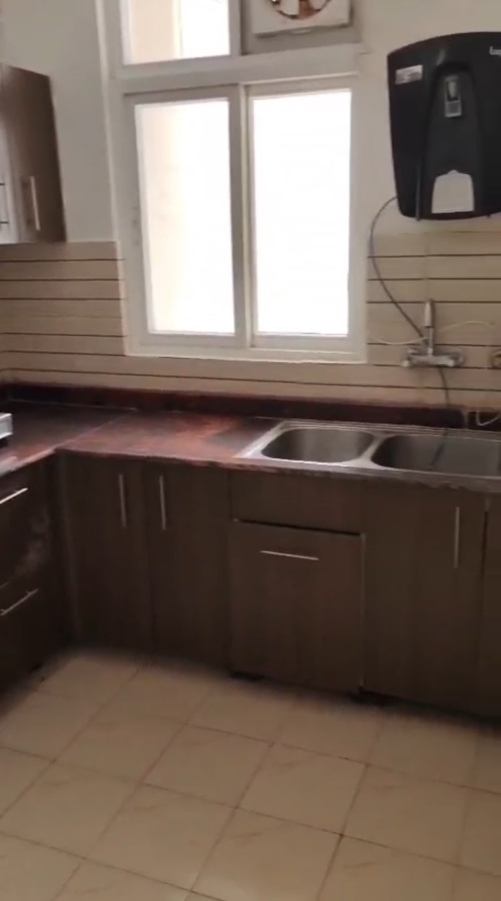 3 BHK + Extra Room Villa For Sale in Amrapali Dream Valley