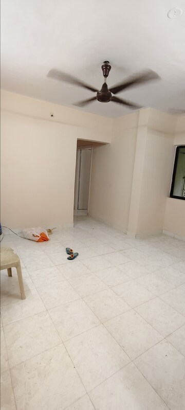 2 BHK Apartment For Rent in Krishna Greenland Park Vastu Federation, Ghodbunder Road
