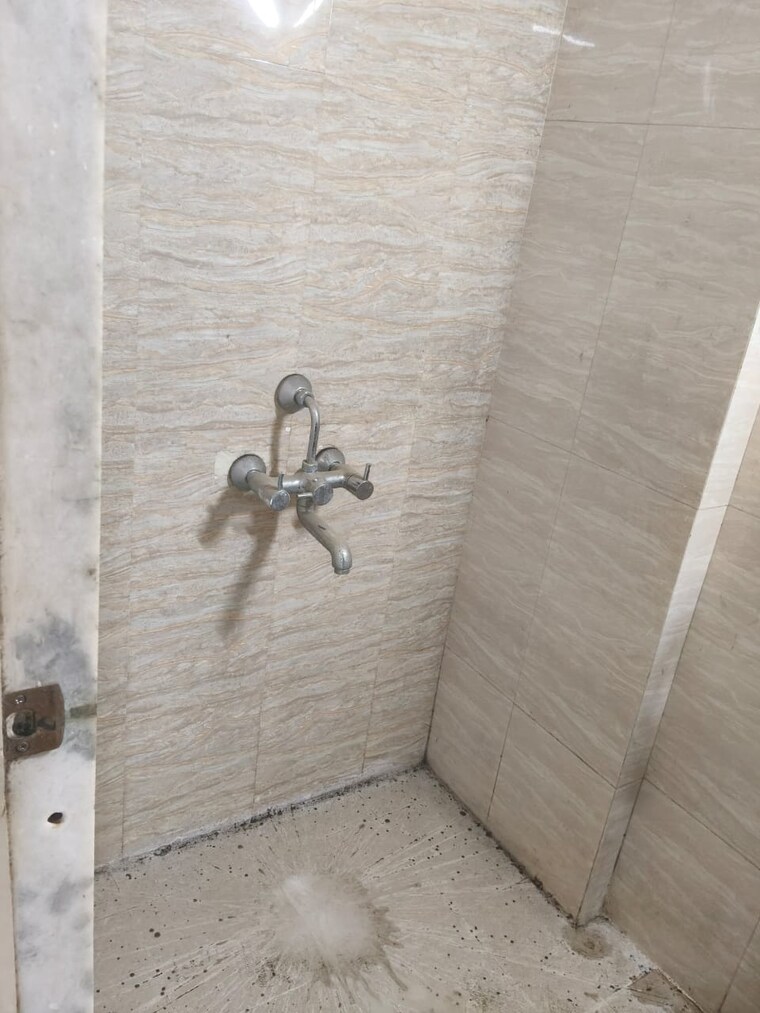 Bathroom, rosa-elite 1 Bedroom 438 Sq.Ft. Apartment In Bhayandarpada Thane 8994838