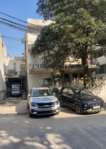  Warehouse – Exterior View View at Okhla Industrial Estate Phase 2 - for Rent