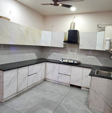 Kitchen in 2 BHK Independent House at Gomti Nagar – for Rent