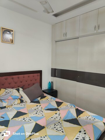 Furnished Amenities in 3 BHK Builder Floor at Unitech Arcadia, South City 2 – for Rent