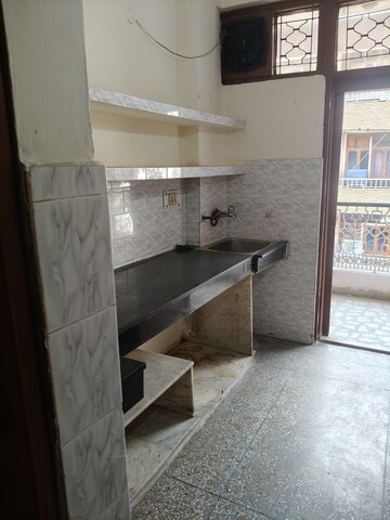 Balcony in 1 BHK Builder Floor at Bhogal – for Rent