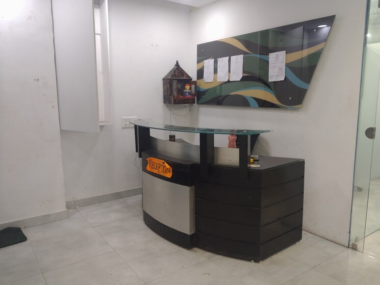 Kitchen, netaji subhash place Commercial Office Space 2453 Sq.Ft. In Netaji Subhash Place Delhi 8995056