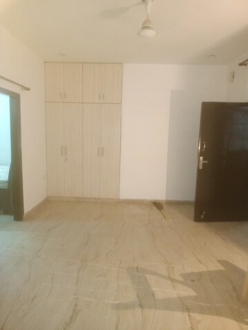 Room in 2 BHK Builder Floor at Vasant Kunj Enclave – for Rent