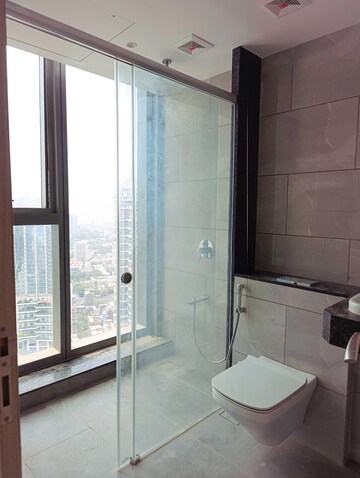 Bathroom in 5 BHK Apartment at Rustomjee Crown, Prabhadevi – for Rent