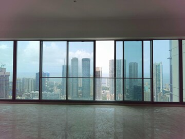 Room in 5 BHK Apartment at Rustomjee Crown, Prabhadevi – for Rent
