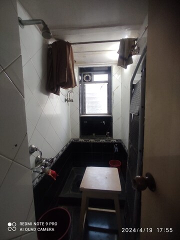 Bathroom in 1 BHK Apartment at Queens View Walkeshwar, Walkeshwar – for Rent