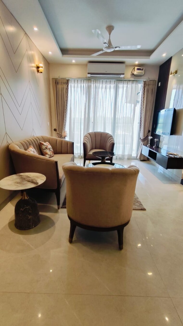 Living Room, gaur-city-2-11th-avenue 2 Bedroom 890 Sq.Ft. Apartment In Sector 16c Greater Noida Greater Noida 8995063