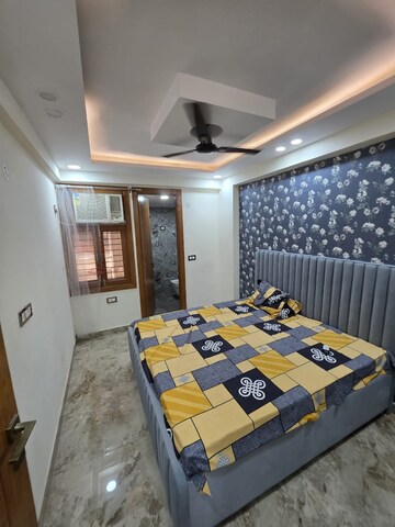 Bedroom in 2 BHK Apartment at Geotech Pristine Avenue, Sector 16c Greater Noida – for Rent