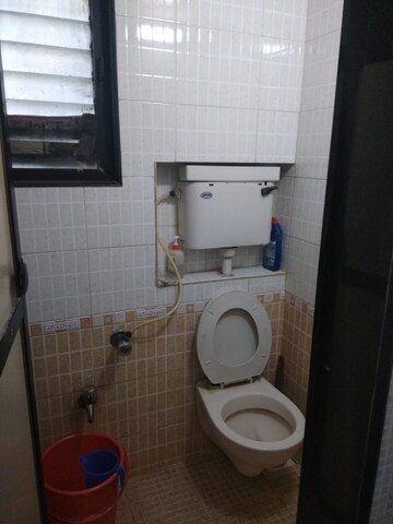 Bathroom in 2 BHK Apartment at Shanti Seven, Mira Road – for Sale
