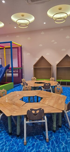 Team Area in 3 BHK Apartment at Eros Sampoornam, Sector 2 Greater Noida – for Sale