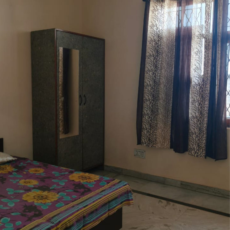 Bedroom, sector 23 2.5 Bedroom 1200 Sq.Ft. Villa In Sector 23 Gurgaon 8995204