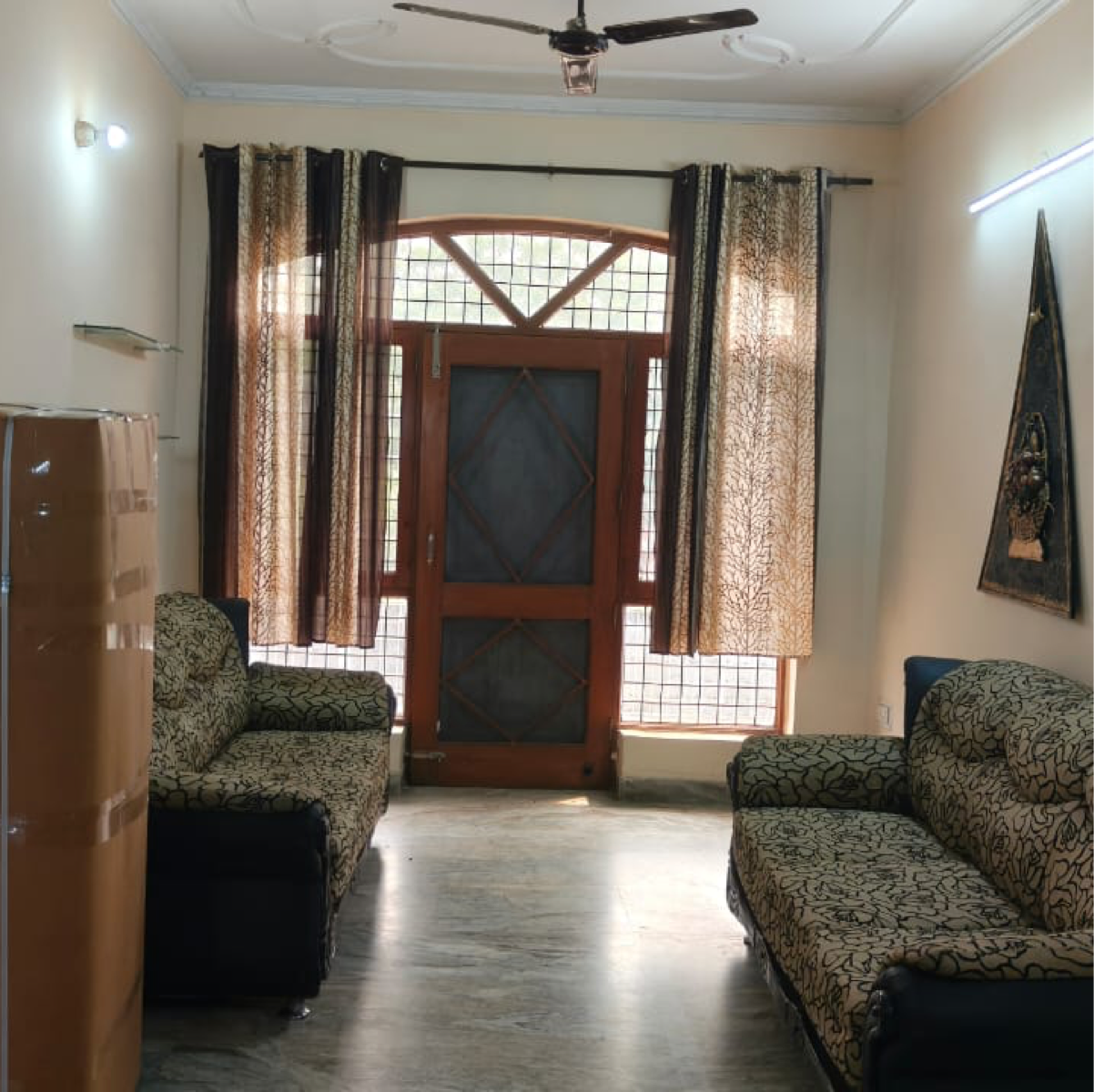 2.5 BHK Villa For Rent in Sector 23