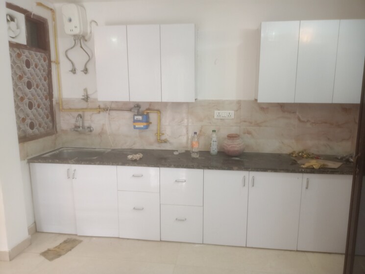 Kitchen, vasant kunj enclave 2 Bedroom 750 Sq.Ft. Builder Floor In Vasant Kunj Enclave Delhi 8995183
