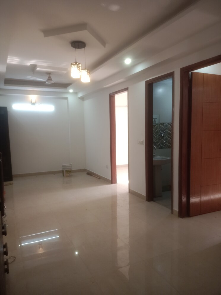 Room, vasant kunj enclave 2 Bedroom 750 Sq.Ft. Builder Floor In Vasant Kunj Enclave Delhi 8995183