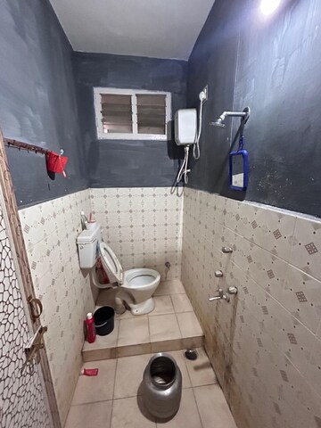 Team Area in 2 BHK Apartment at Maddilapalem – for Sale