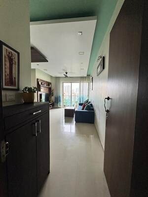 Kitchen in 3 BHK Apartment at Sheth Vasant Lawns, Laxmi Nagar – for Sale