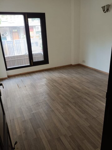Room in  Office Space at Boutique Residential Apartments C-253, Defence Colony – for Rent