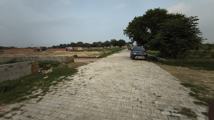 Exterior View, noida central  100 Sq.Yd. Plot In Noida Central Noida 8995418