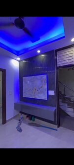 2 BHK 850 Sq.Ft. Builder Floor in Niti Khand II