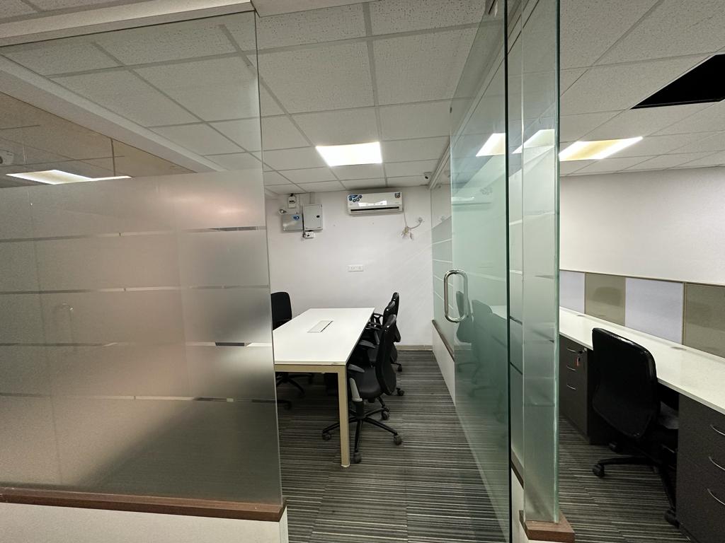 Office Space For Rent in Suratwala Mark Plazzo