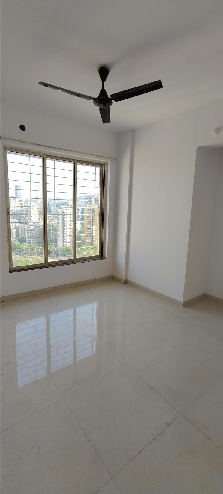 Room, puranik-city 1 Bedroom 450 Sq.Ft. Apartment In Kasarvadavali Thane 8995450