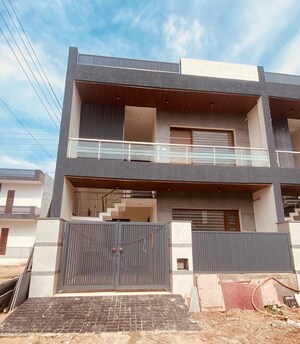 4 BHK Independent House For Sale in Ambala Highway