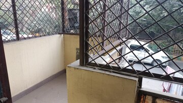 Balcony in 2 BHK Builder Floor at Vaishali Sector 6 – for Rent