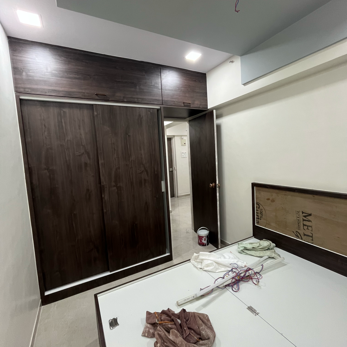 1 BHK + Extra Room Apartment For Sale in Jankalyan CHS Dahisar