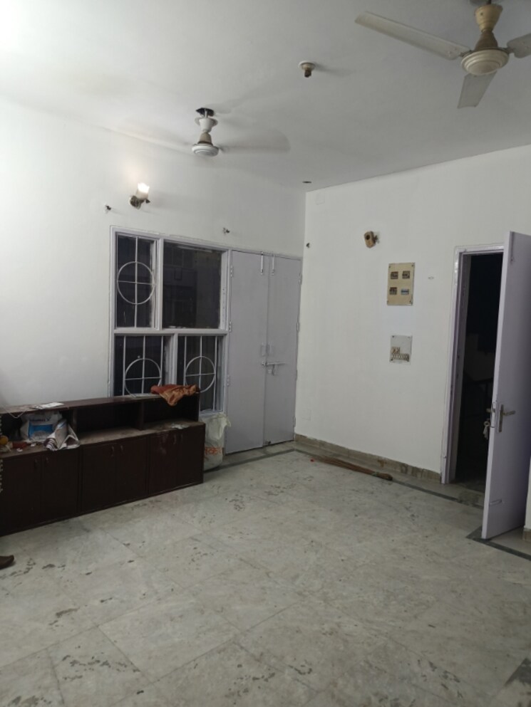 Room, s-s-southend 2 Bedroom 850 Sq.Ft. Builder Floor In Sector 49 Gurgaon 8995517