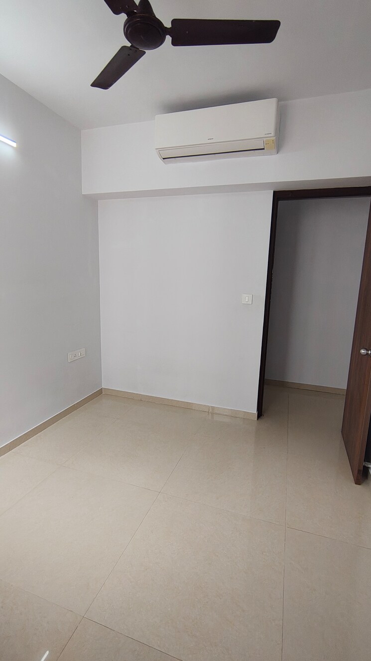 undefined, lodha-palava-downtown-dombivli-east 2.5 Bedroom 610 Sq.Ft. Apartment In Dombivli East Thane 8995547