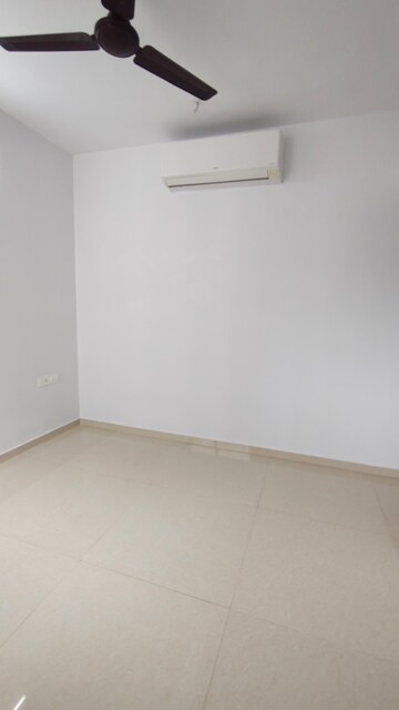 Furnished Amenities in 2.5 BHK Apartment at Lodha Palava Downtown Dombivli East, Dombivli East – for Rent