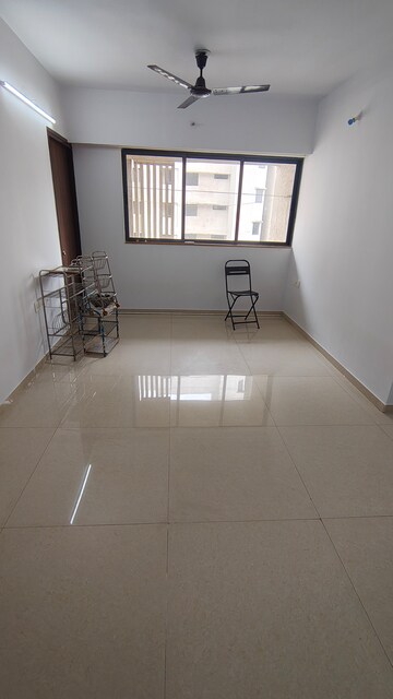 Bathroom in 2.5 BHK Apartment at Lodha Palava Downtown Dombivli East, Dombivli East – for Rent