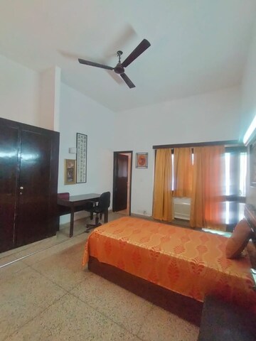 Living Room in 3 BHK Apartment at Defence Colony – for Rent