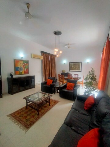 Living Room in 3 BHK Apartment at Defence Colony – for Rent