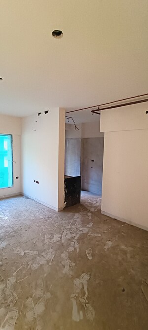 2.5 BHK Apartment For Sale in Mangal Karini, Goregaon West