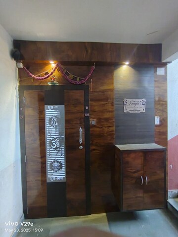 Furnished Amenities in 2.5 BHK Apartment at Raj Mandir Complex, Mira Road – for Sale